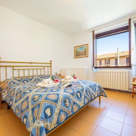 Gaya Center
